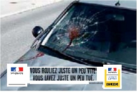 Campagne de la Sécurité Routière, 2008 Gilet et triangle Campagne de la Sécurité Routière, 2008 Gilet et triangle