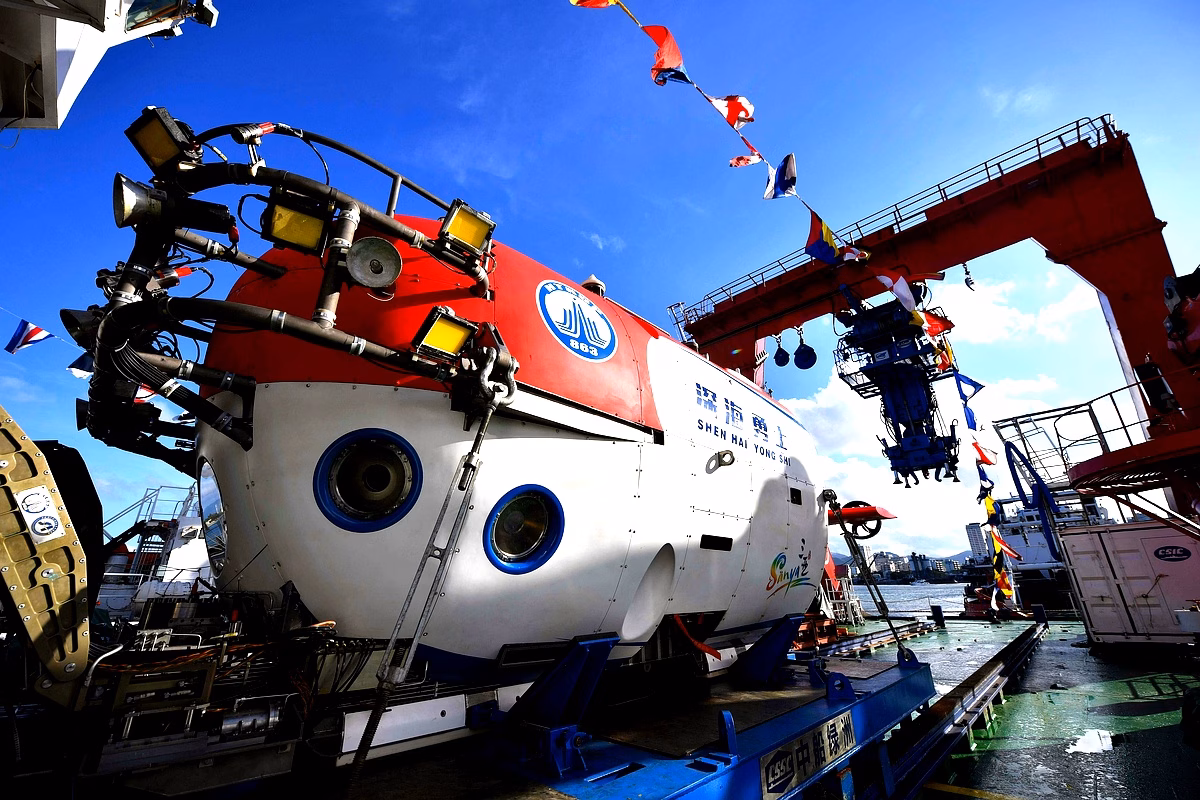 Précision de détection des objets marins par drone