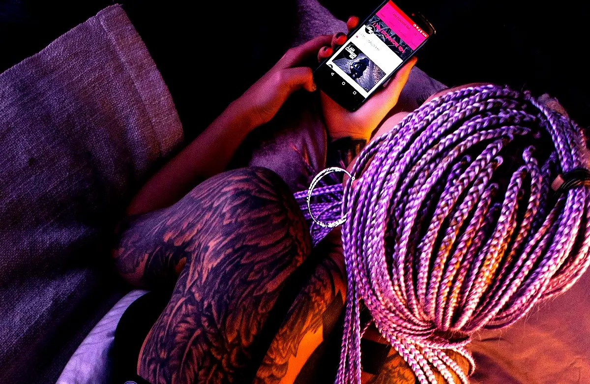 Applications Pratiques des Contrats Électroniques au Bénin