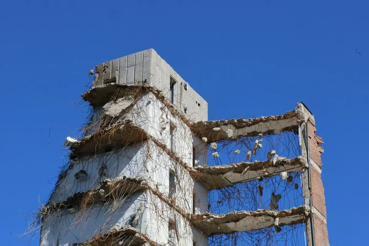 Meilleures pratiques pour un bâtiment R+9 à Sétif