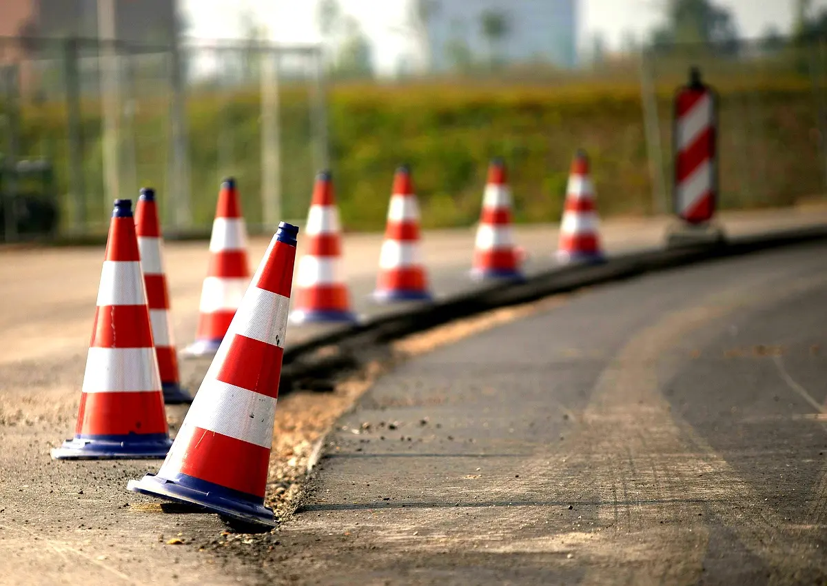 Perspectives d'entretien routier sur le Boulevard de l'Indépendance