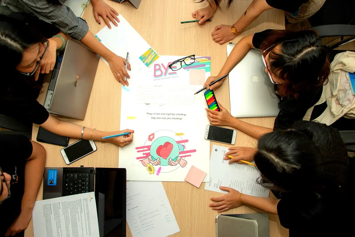 Perspectives futures de la communication digitale en 2024