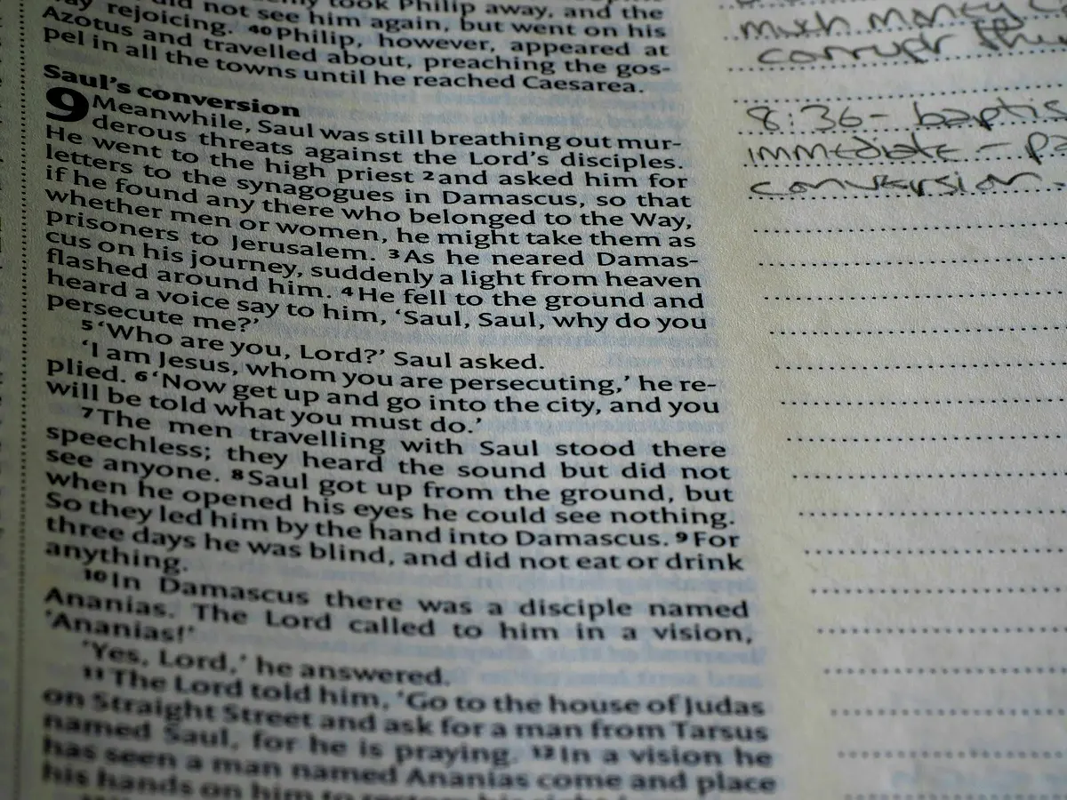 Dialogue et mémoire historique : pratiques essentielles
