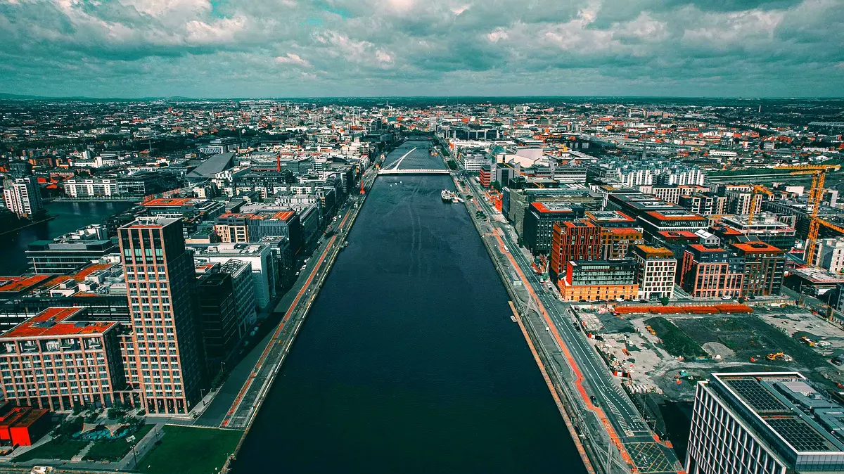 Cadre théorique du commerce urbain à Guelma : Analyse essentielle