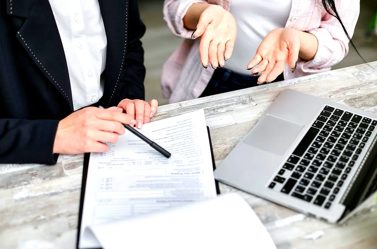 Applications Pratiques des Contrats Maritimes en Tunisie