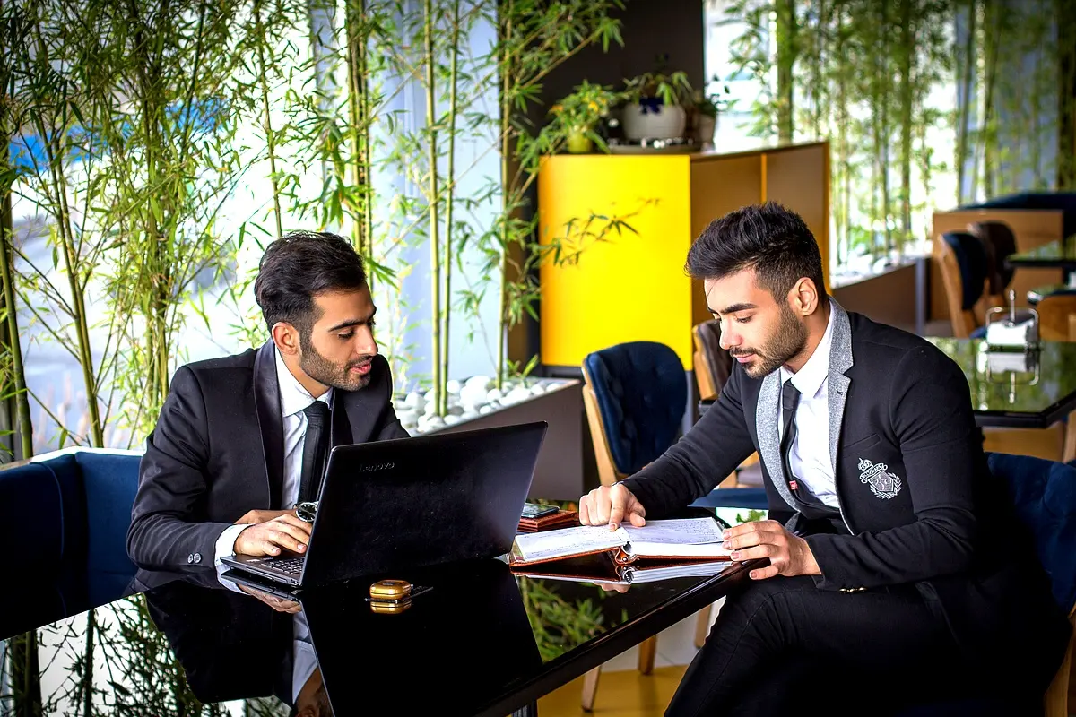 Engagement de la direction : clé de la certification ISO 9001