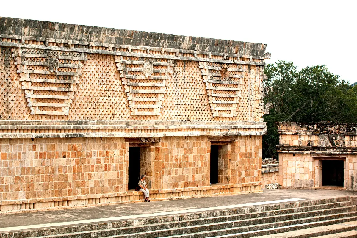 Analyse comparative des danses traditionnelles béninoises
