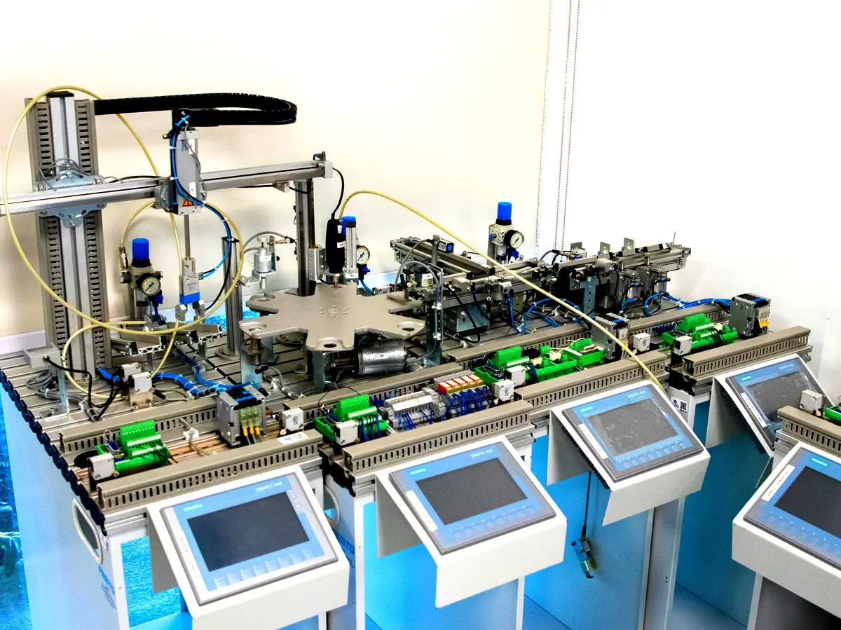 Approche méthodologique pour les onduleurs multiniveaux