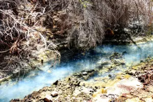 Méthodologie d'analyse de la contamination des eaux en 2024