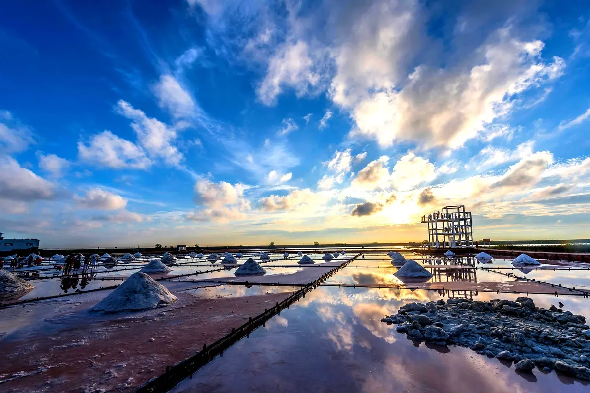 Cadre théorique des droits communautaires au Nord-Kivu