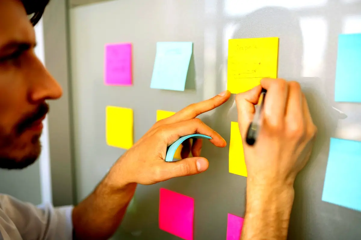 Cadre théorique : compétences clés en expertise comptable