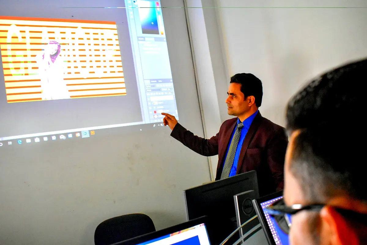 Cadre théorique des TIC : Analyse essentielle pour l'éducation