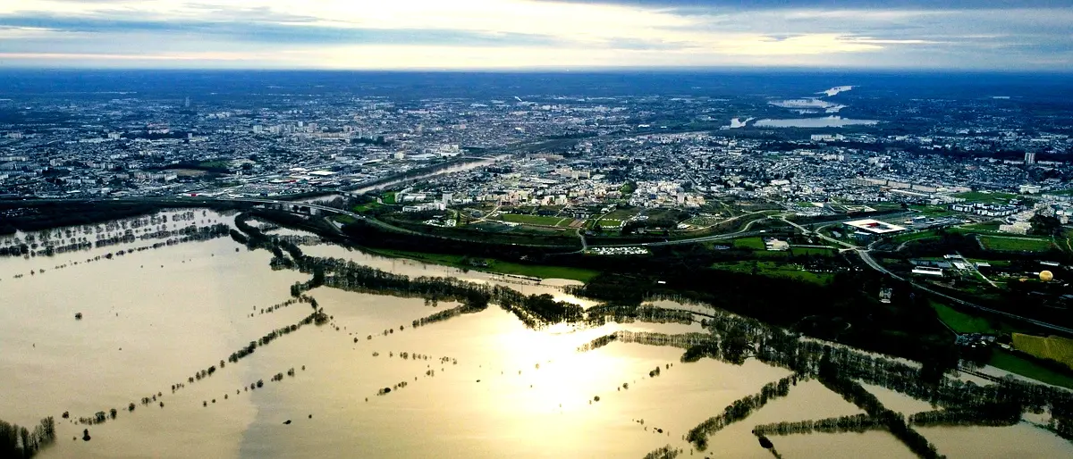 Applications pratiques d'un SIG pour la prévention des inondations