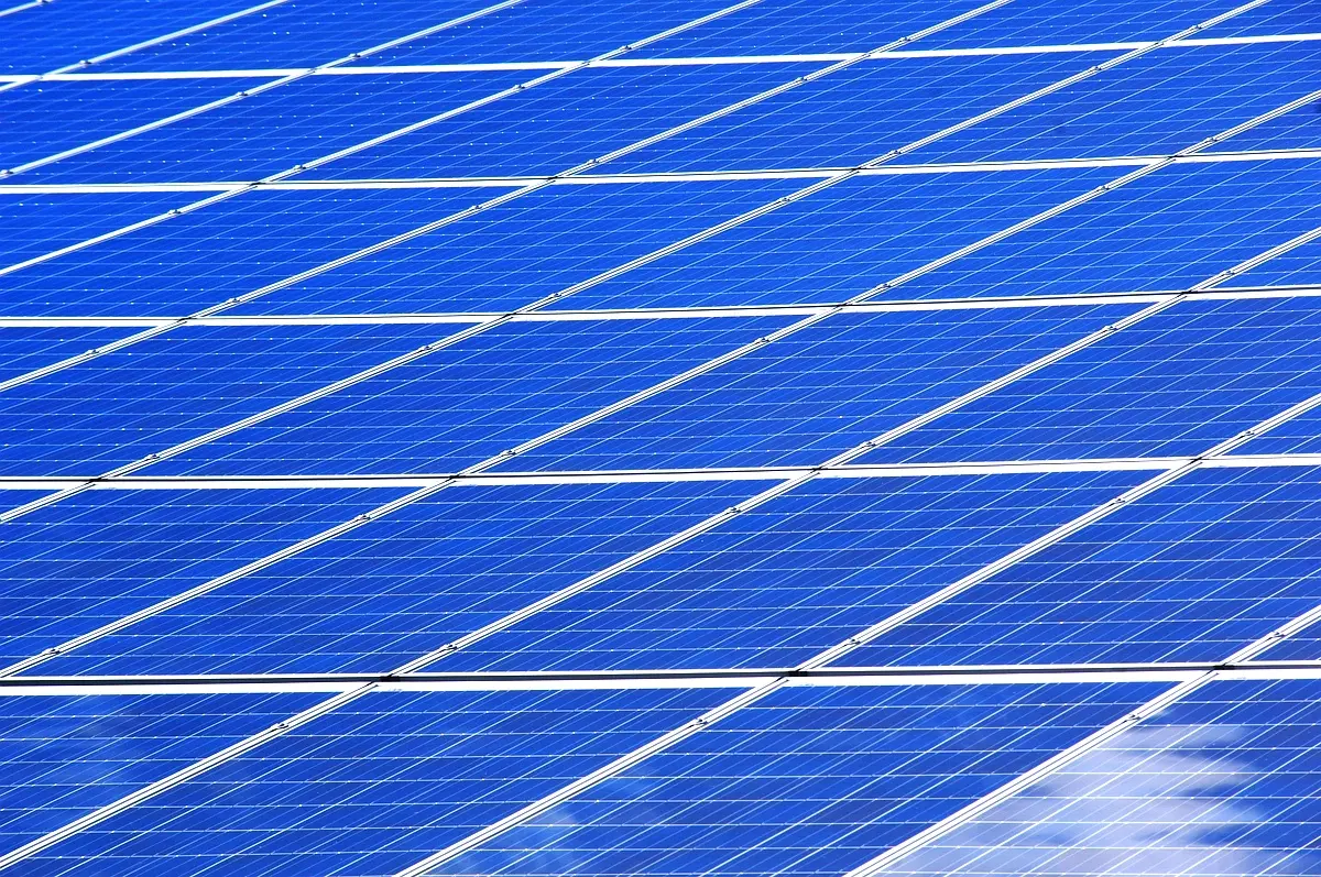 Analyse de cas : systèmes photovoltaïques innovants