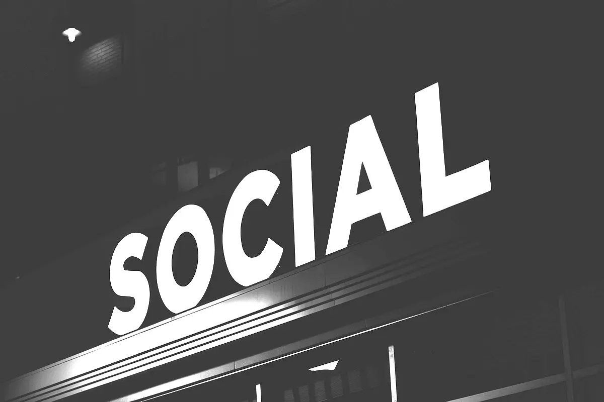 Mécanismes de défense interculturels au Congo: Analyse innovante