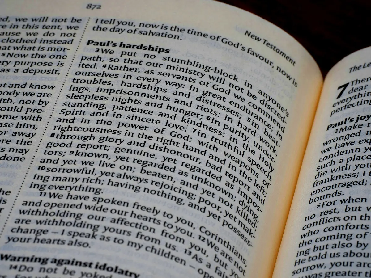 Innovation linguistique : Analyse des discours d'Aristide