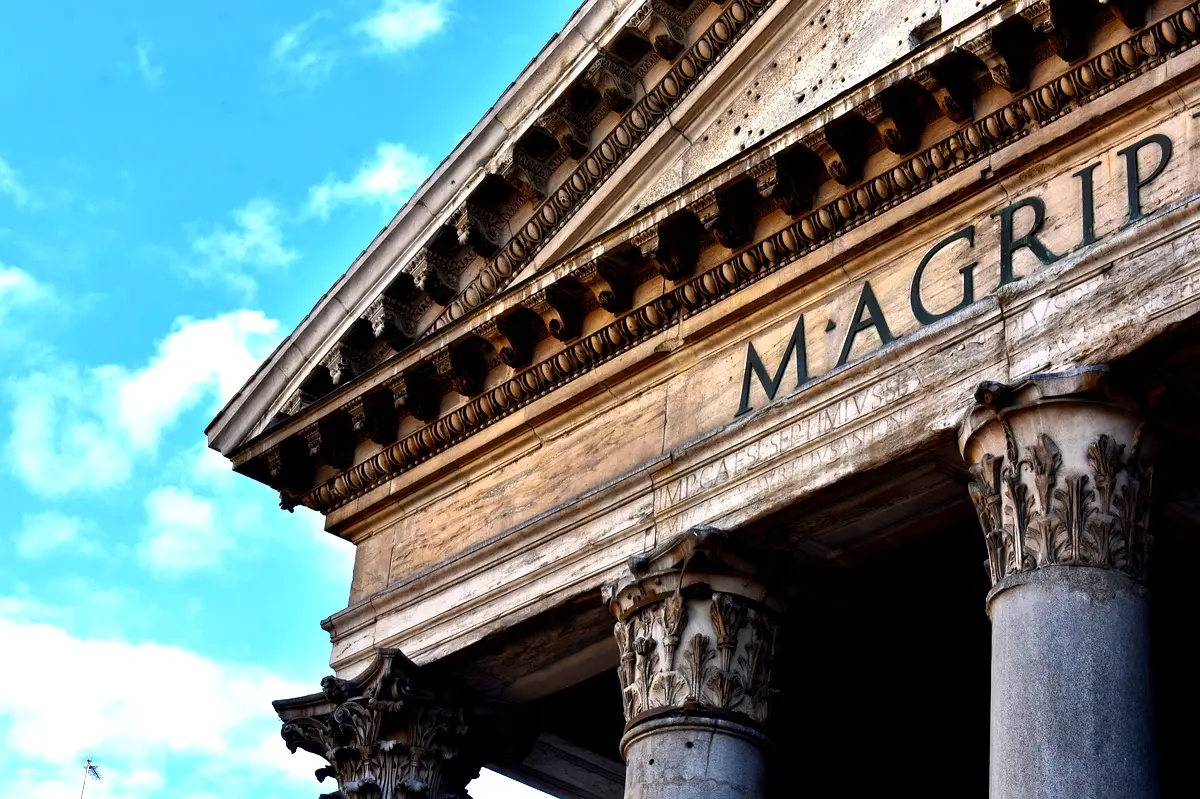 Implications politiques du crédit en Algérie : Analyse essentielle